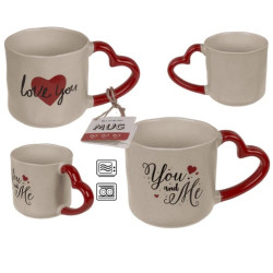 Tazza con manico a forma di...